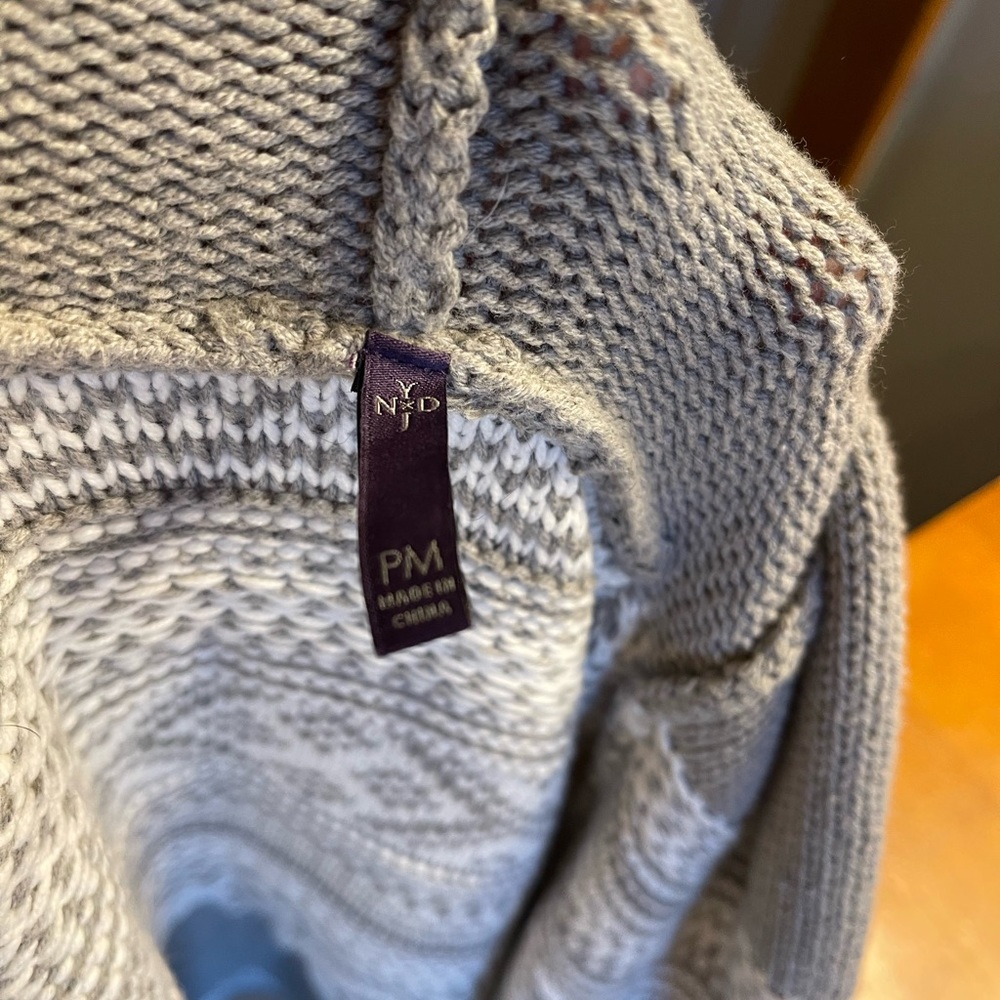 NYDJ cozy open cardigan with hood, grey & white Nordic print - Picture 6 of 8